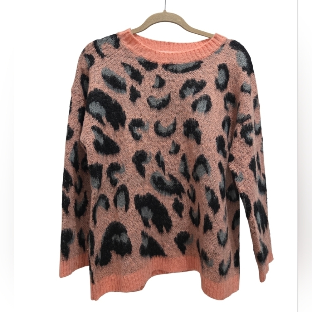 Mustard Seed Leopard Print Oversize Sweater, Small